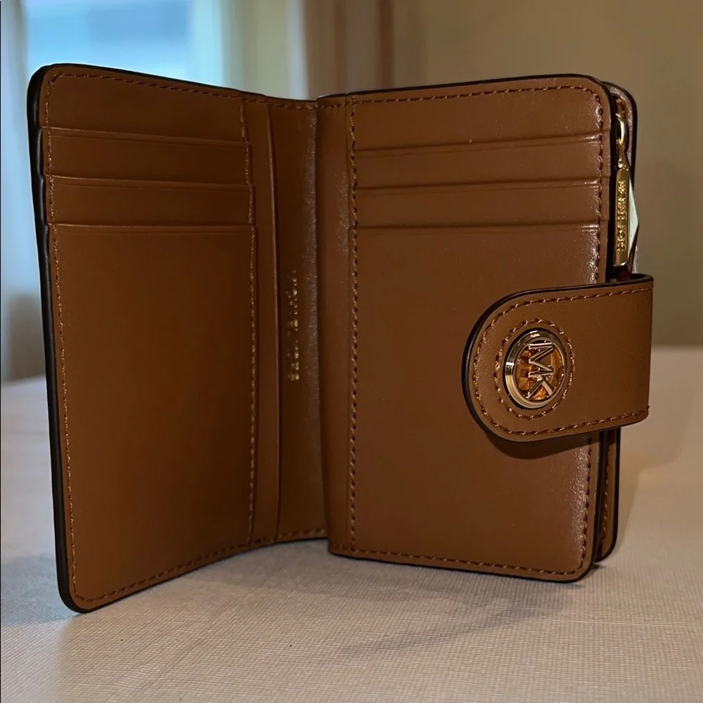 Michael Kors Tan and Brown Card Holder - Picture 3 of 3